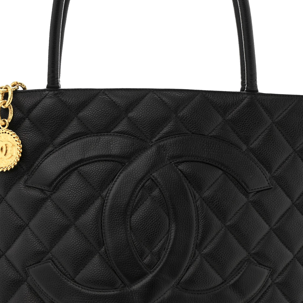 Caviar Quilted Medallion Tote Black