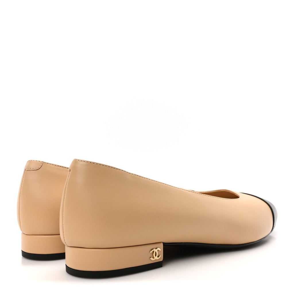 Lambskin Cap Toe CC Uniform Ballerina Flats 37.5 Beige Black