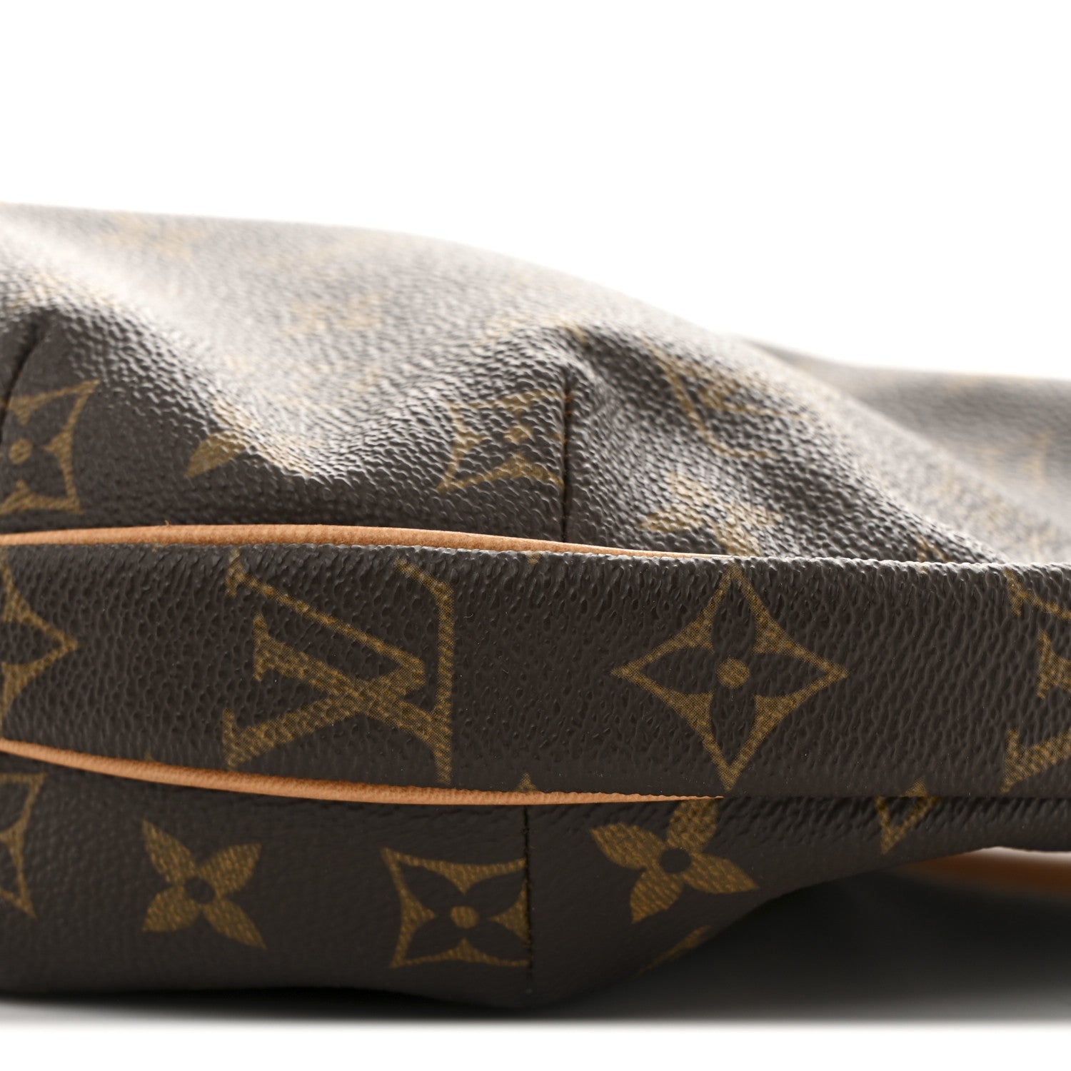 Monogram Croissant MM