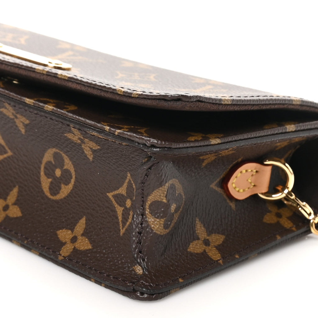 Monogram Lily Wallet On Chain