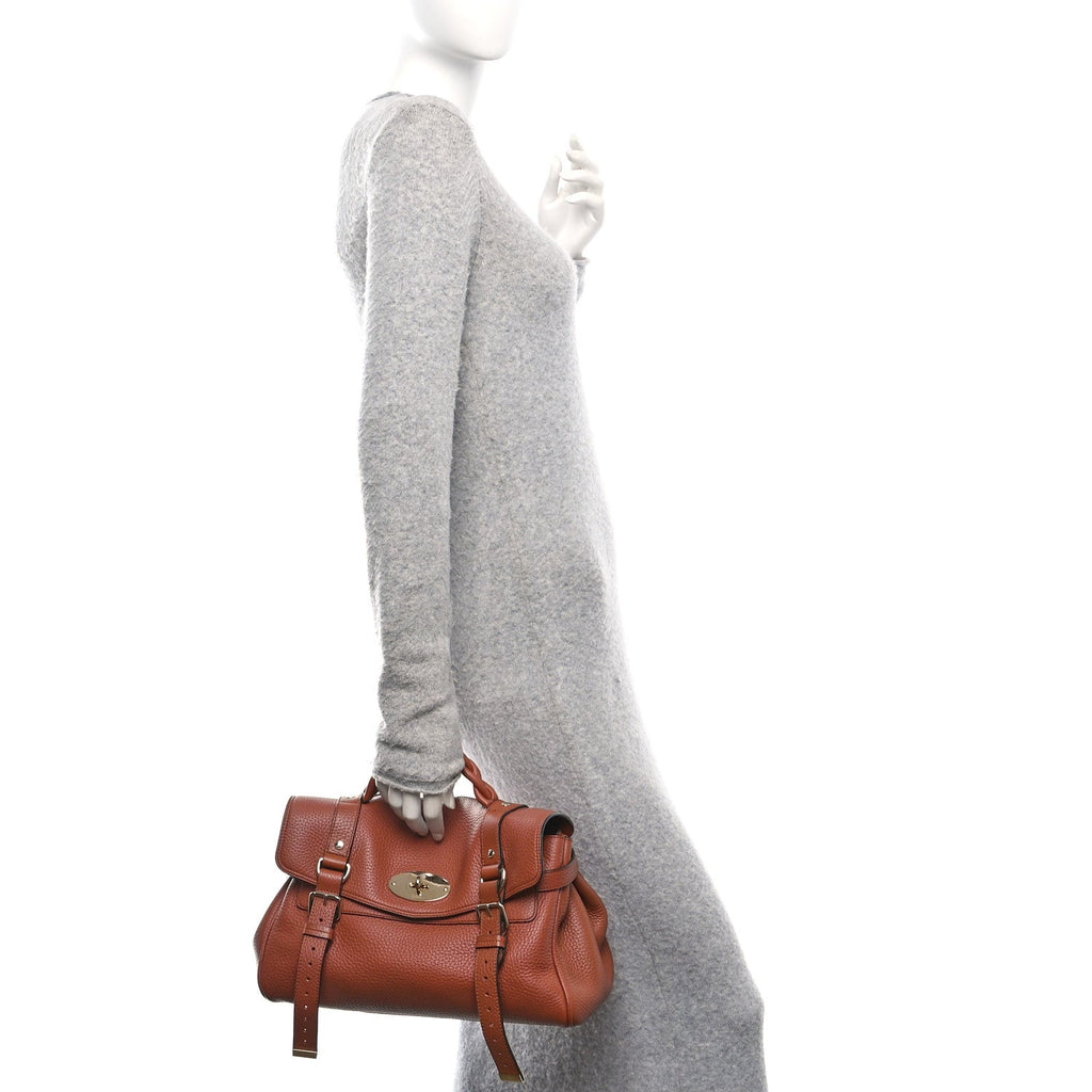 Heavy Grain Medium Alexa Chestnut