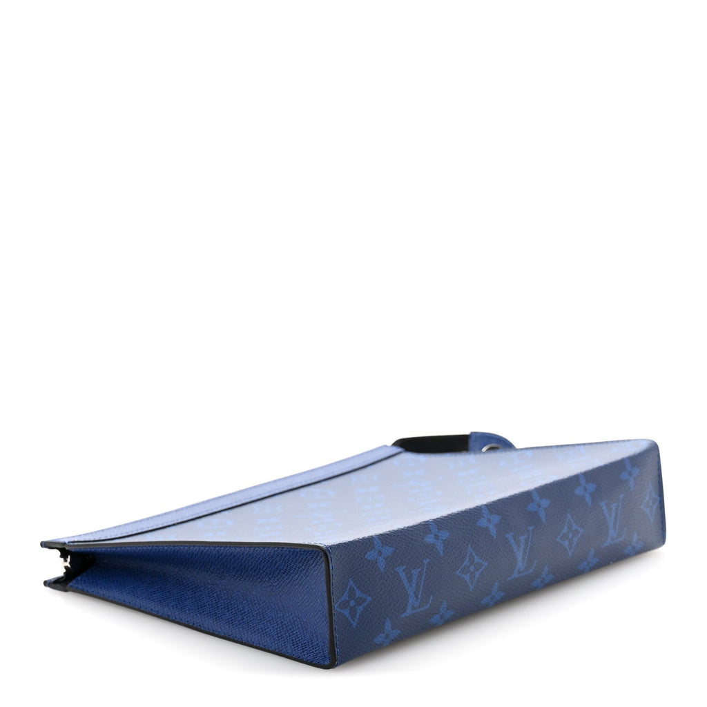 Monogram Eclipse Pochette Voyage MM  Pacific Blue