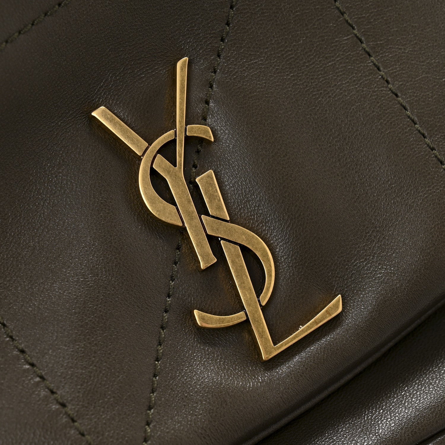 Lambskin Matelasse Monogram Small Jamie 4.3 Light Musk