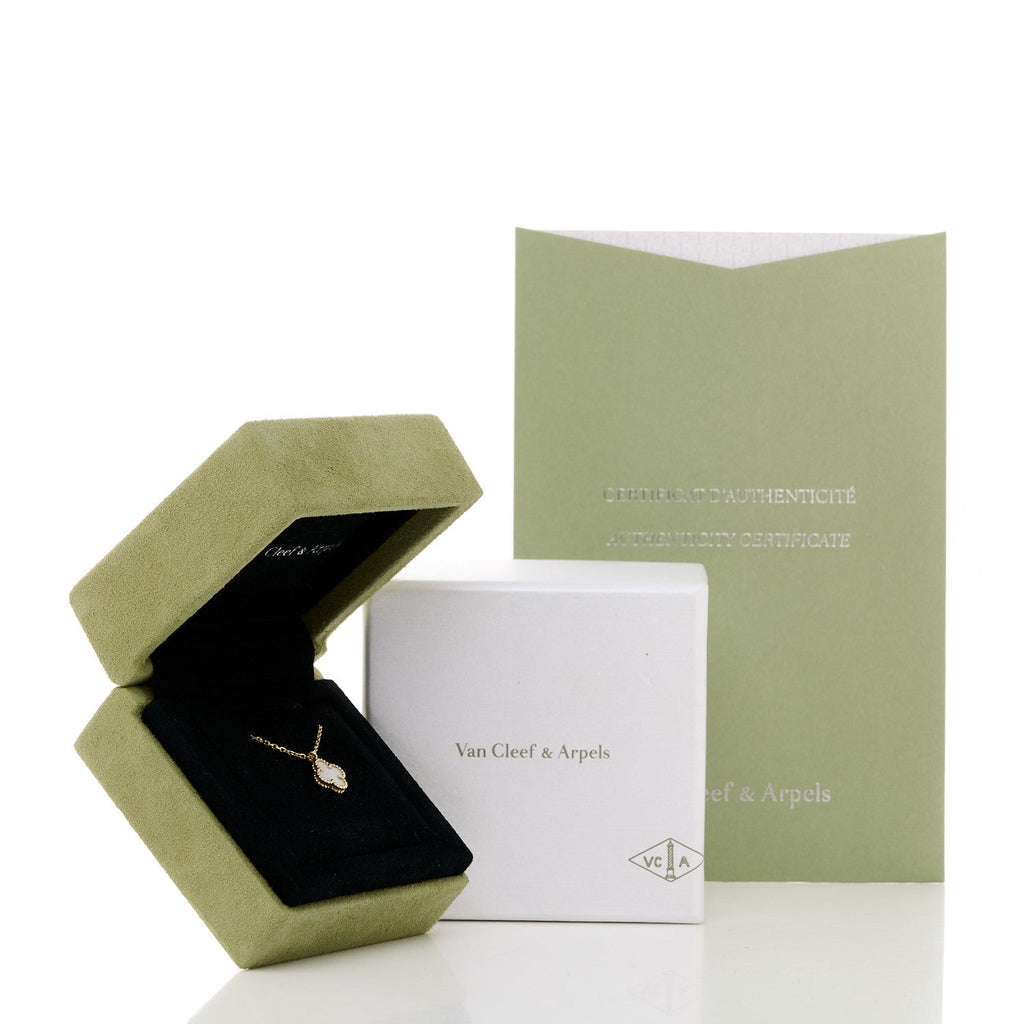 18K Yellow Gold Mother of Pearl Sweet Alhambra Pendant Necklace