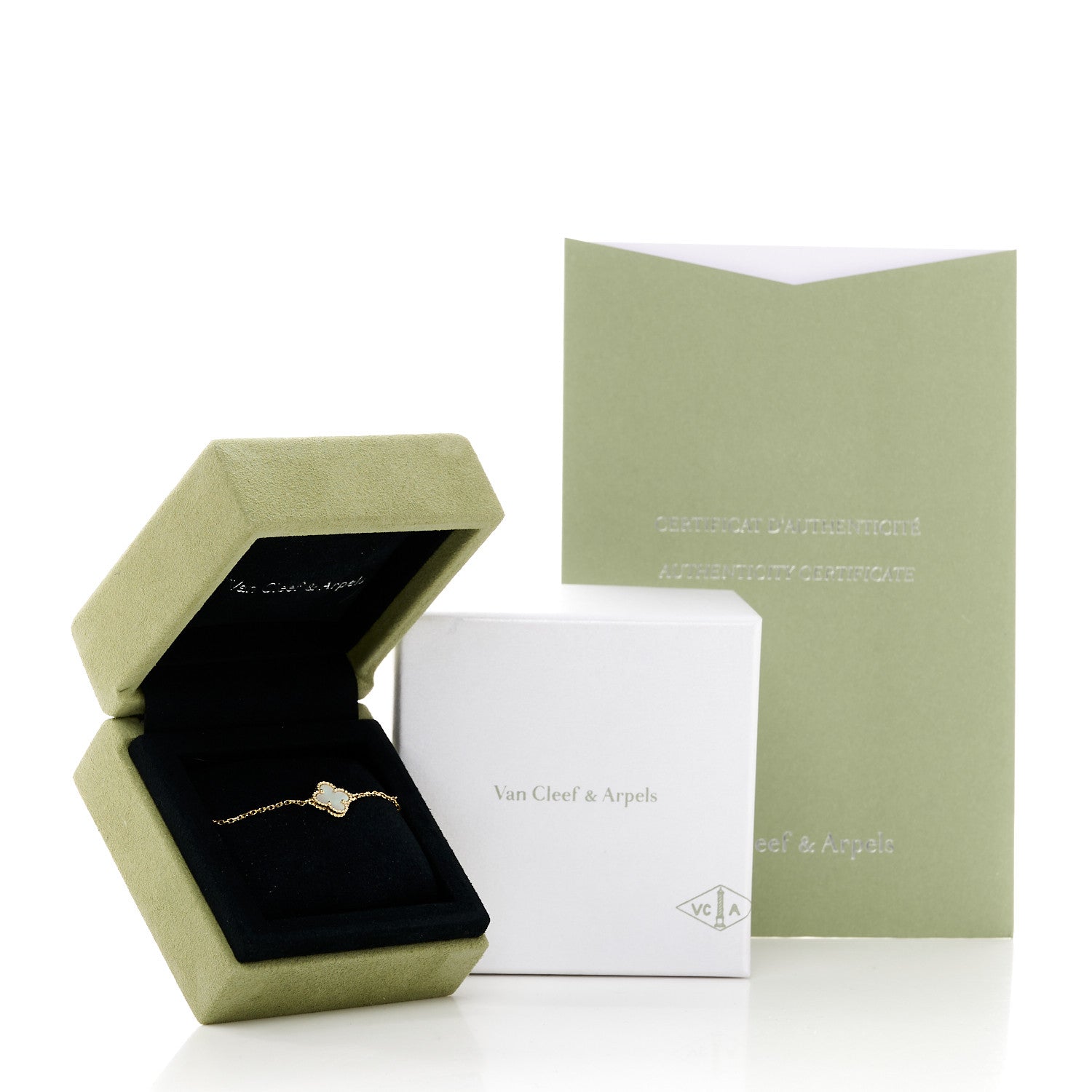 18K Yellow Gold Mother of Pearl Sweet Alhambra Bracelet