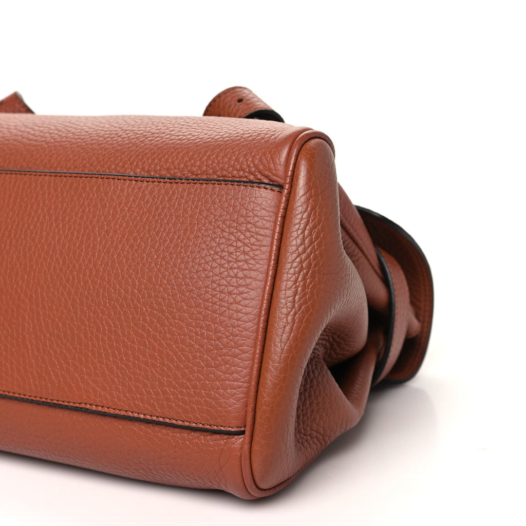 Heavy Grain Medium Alexa Chestnut