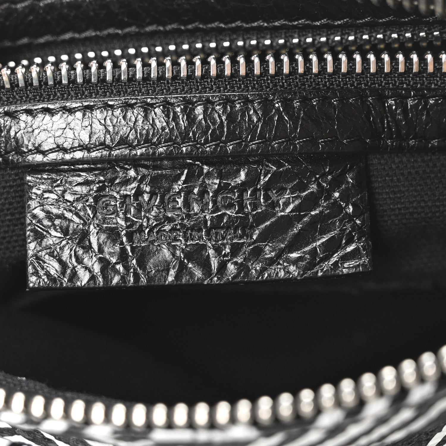 Lambskin Small Logo Pandora Black