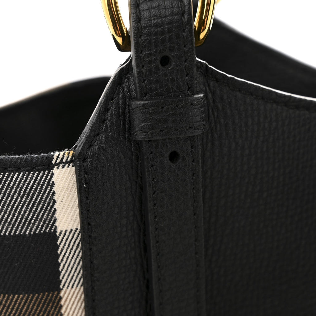 Grainy Calfskin House Check Small Canterbury Black