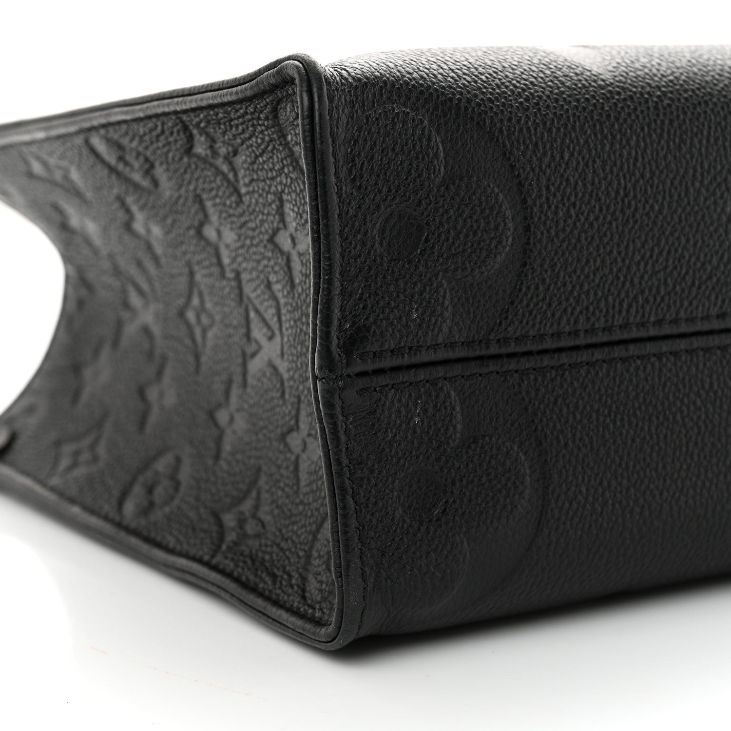 Empreinte Monogram Giant Onthego PM Black