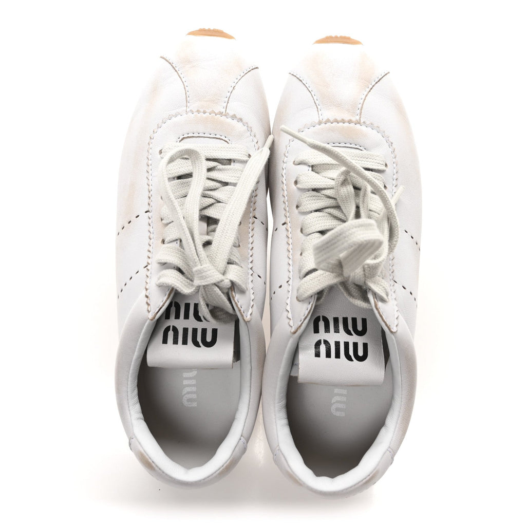 Bleached Calfskin Womens Plume Low Top Sneakers 37 White