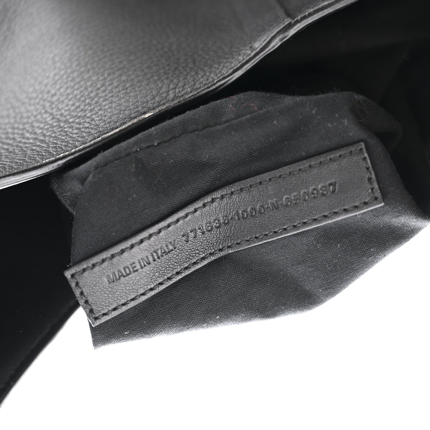 Grained Calfskin Medium Locker Hobo Black