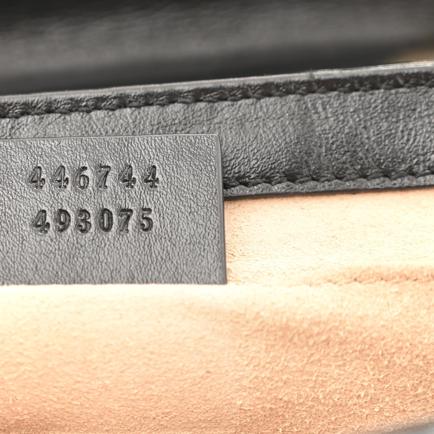 Monogram Matelasse Diagonal Small GG Marmont Shoulder Bag Beige Black