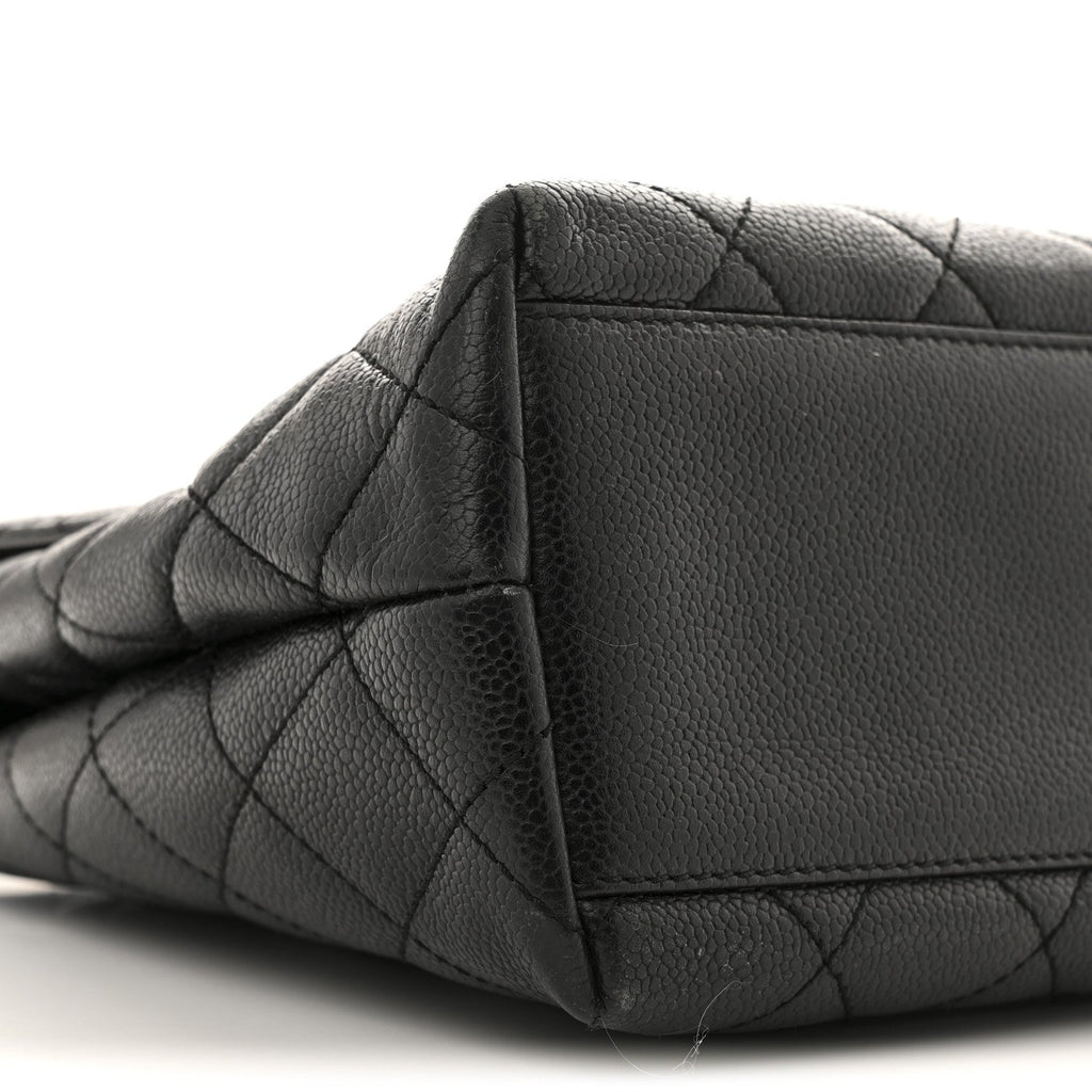 Caviar Quilted Jumbo Kelly Flap Black