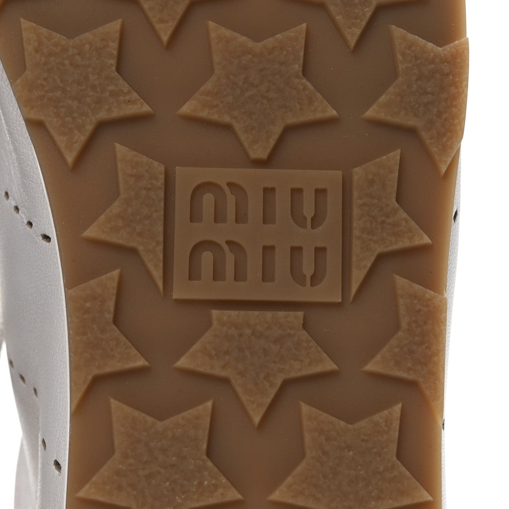 Bleached Calfskin Womens Plume Low Top Sneakers 37 White