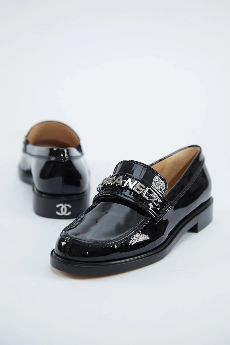 Chanel Shiny Patent Calfskin Loafers (Black)